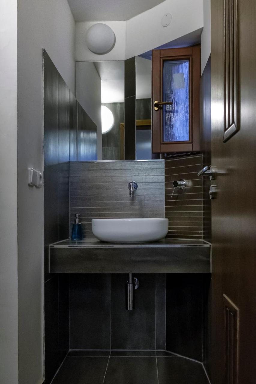 Onefam Miru Hostel Prága Kültér fotó